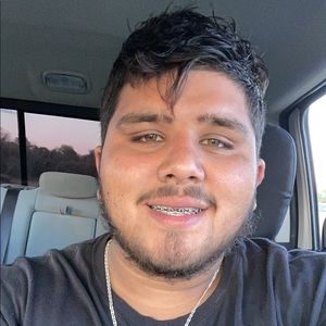 Meet your Posher, Luis